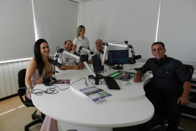 Rádio Total FM 106,1 é opção de programação variada em Sertãozinho e região