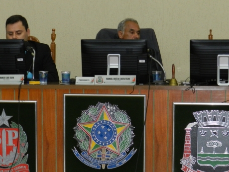 Câmara  de Pitangueiras aprova cargo de controlador interno com salário de quase R$ 8 mil